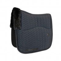 Kentucky Horsewear Saddle Pad Skin-Friendly Velvet, Dressage Saddle Pad, Artificial Lambskin Kentucky Horsewear Saddle Pad Skin-Friendly Velvet, Dressage Saddle Pad, Artificial Lambskin