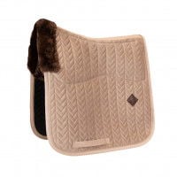 Kentucky Horsewear Saddle Pad Skin-Friendly Velvet, Dressage Saddle Pad, Artificial Lambskin Kentucky Horsewear Saddle Pad Skin-Friendly Velvet, Dressage Saddle Pad, Artificial Lambskin